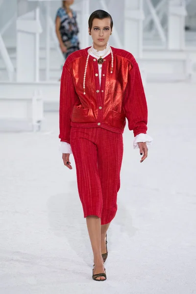 Look 22